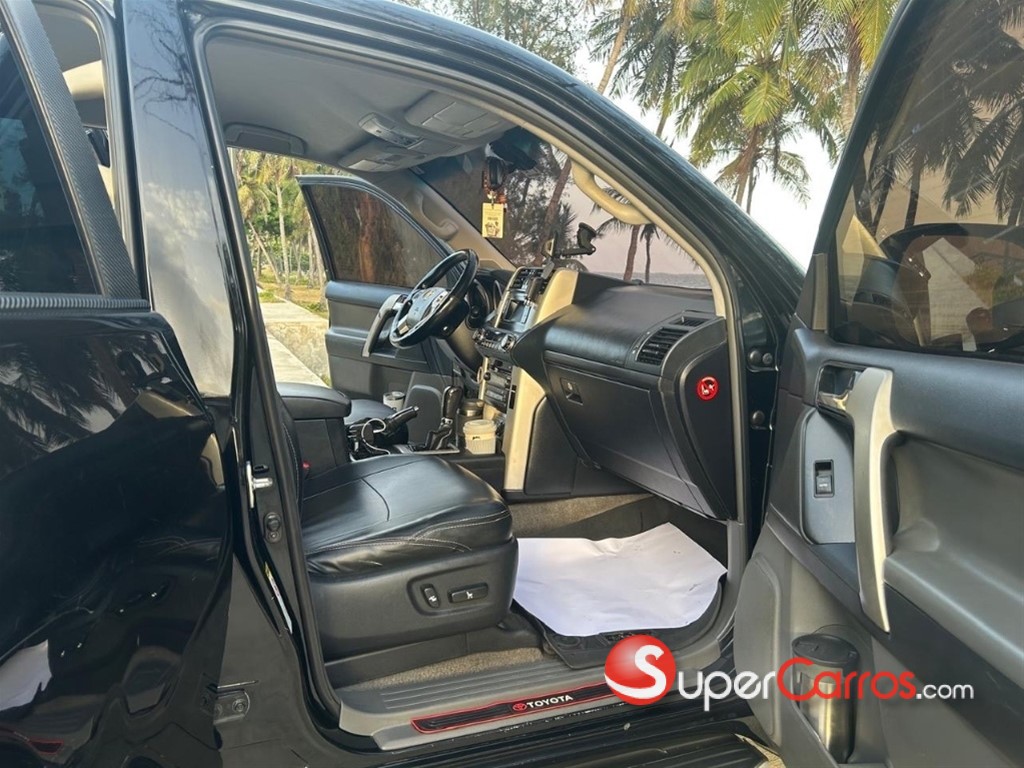 2011 Toyota Land Cruiser Prado VX — foto 8 / 10