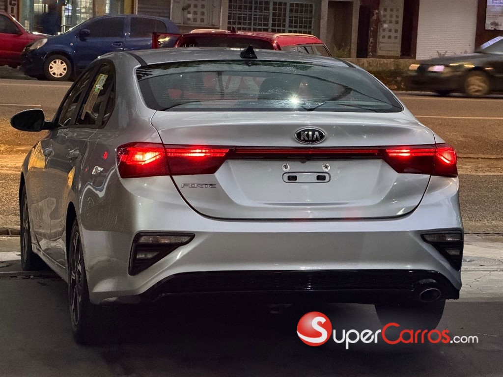 2020 Kia Forte — foto 7 / 7