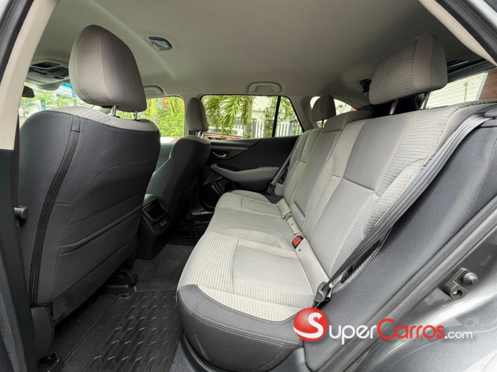 2020 Subaru Outback Premium — foto 9 / 12