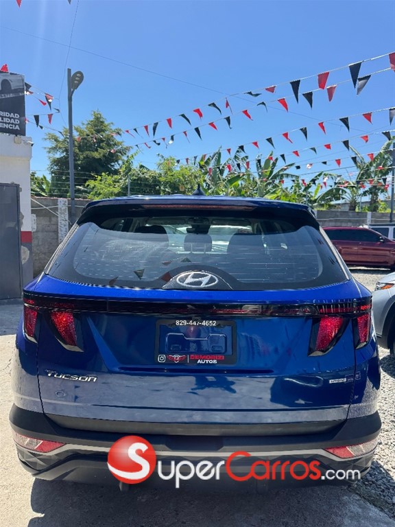 2022 Hyundai Tucson SE — foto 10 / 12