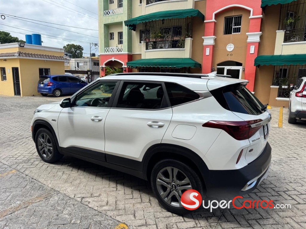 2021 Kia Seltos S — foto 6 / 12