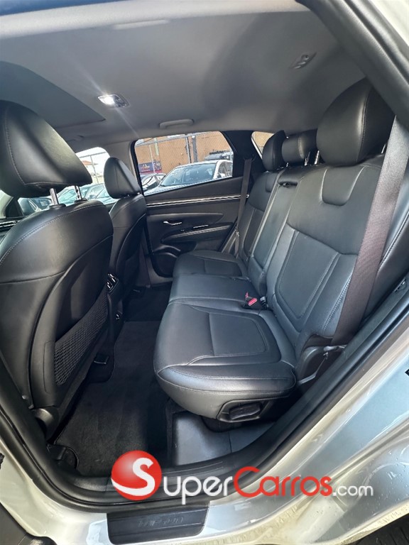 2022 Hyundai Tucson SEL Plus — foto 8 / 10