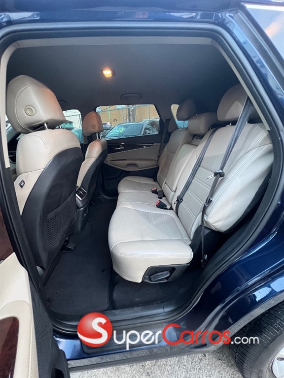 2017 Kia Sorento LX — foto 8 / 9
