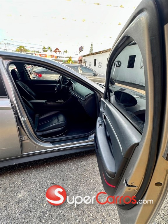 2022 Hyundai Sonata DN8 — foto 5 / 9
