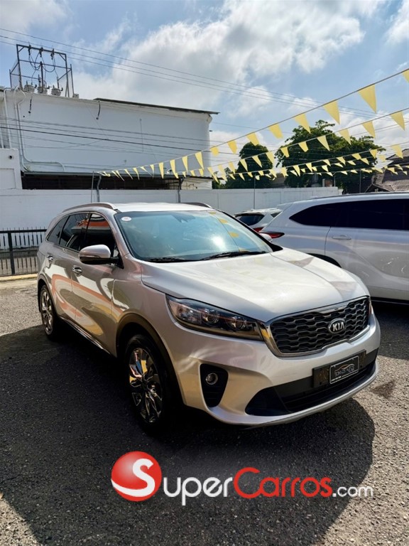 2020 Kia Sorento — foto 2 / 11