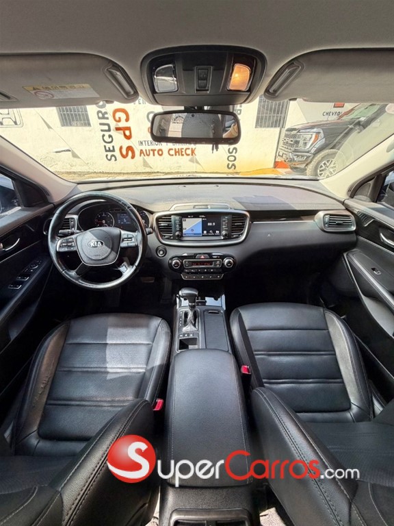 2020 Kia Sorento — foto 6 / 11