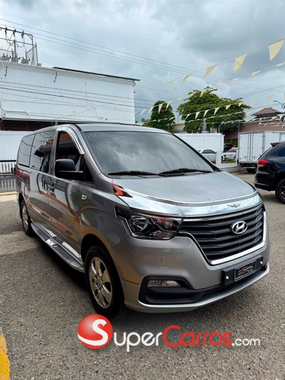 2020 Hyundai Grand Starex — foto 3 / 11