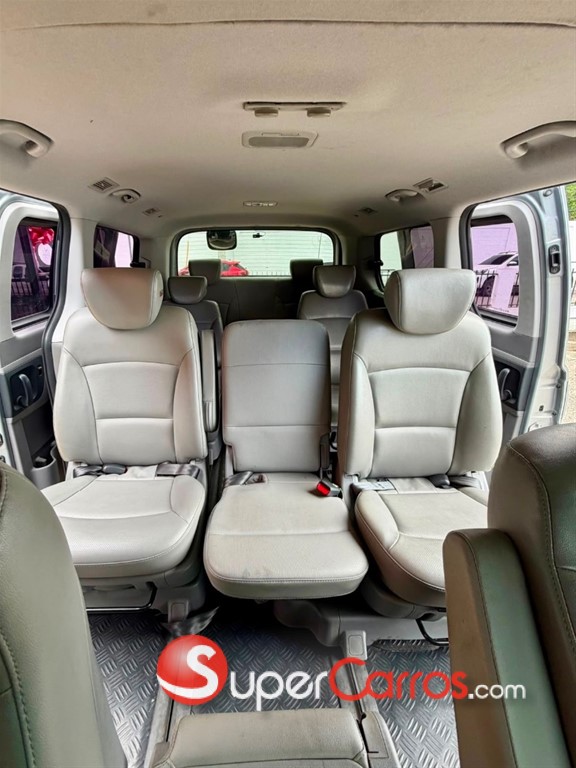 2020 Hyundai Grand Starex — foto 8 / 11