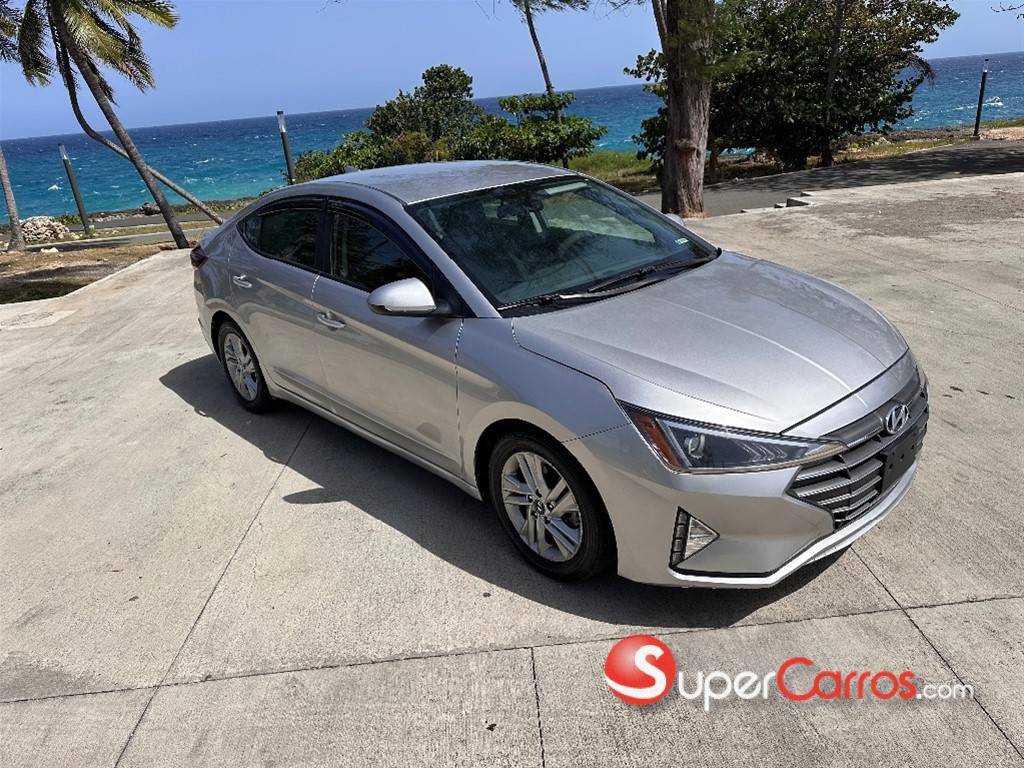 2021 Hyundai Elantra — foto 2 / 12