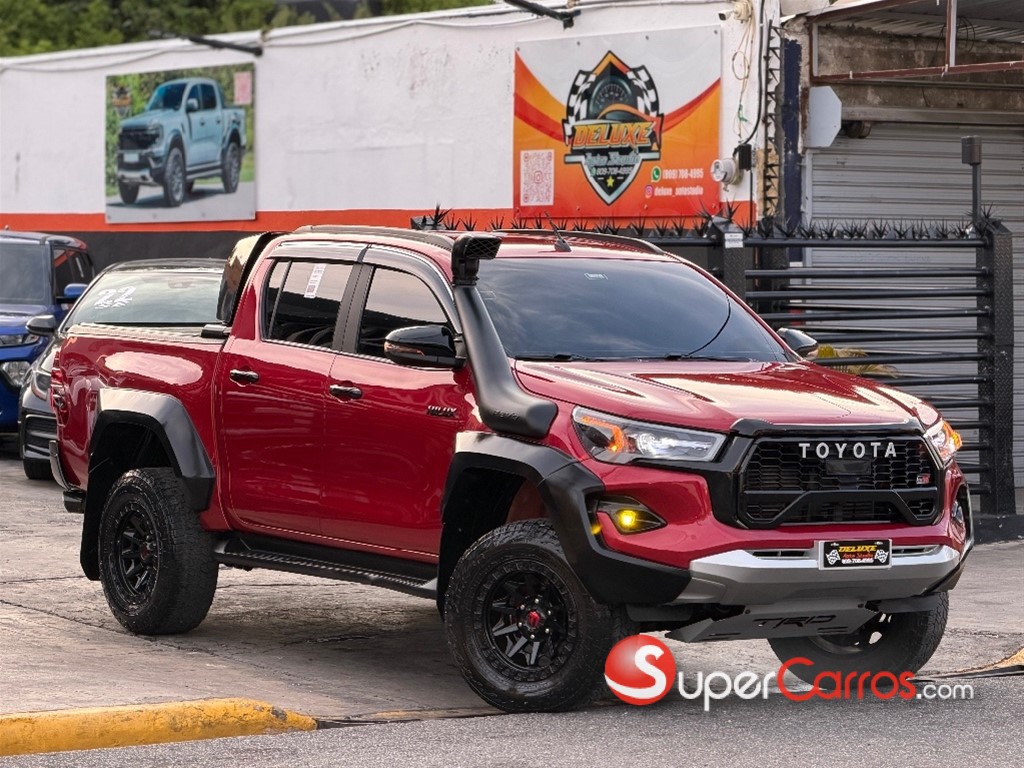 2020 Toyota Hilux SRV