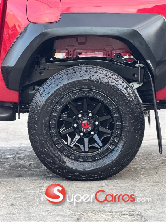 2020 Toyota Hilux SRV — foto 7 / 12