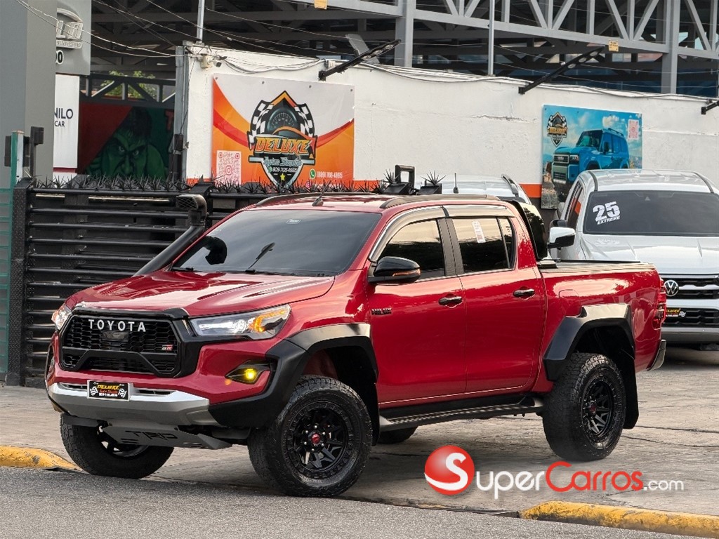 2020 Toyota Hilux SRV — foto 9 / 12