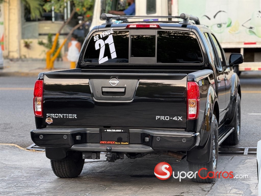 2021 Nissan Frontier Pro-4X — foto 4 / 12