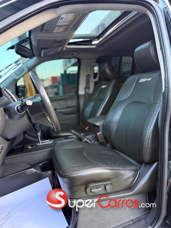 2021 Nissan Frontier Pro-4X — foto 12 / 12