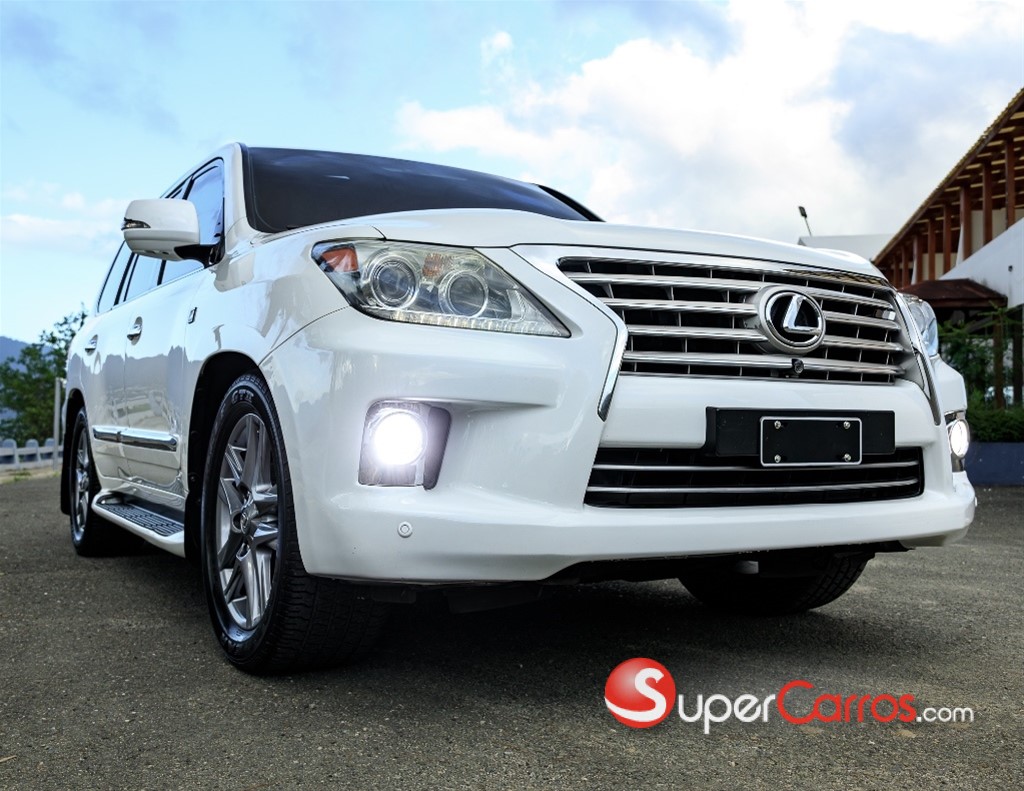 2015 Lexus LX 570 — foto 4 / 12