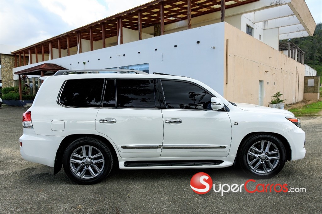 2015 Lexus LX 570 — foto 7 / 12