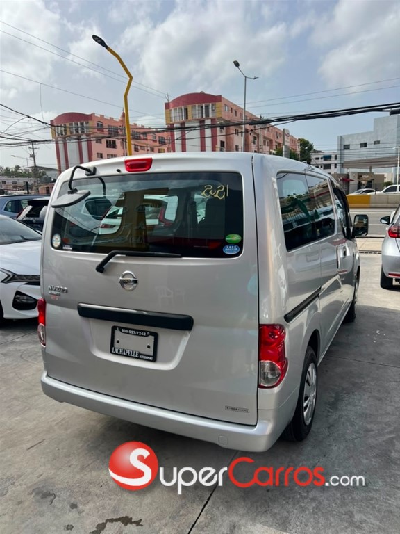 2021 Nissan NV 200 — foto 4 / 12