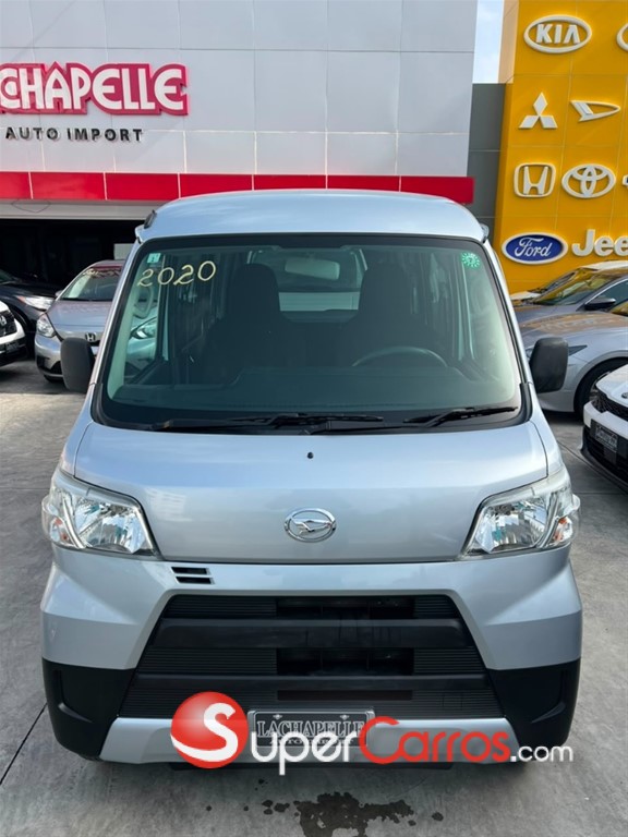 2020 Daihatsu Hijet — foto 11 / 12