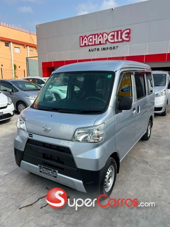 2020 Daihatsu Hijet — foto 12 / 12