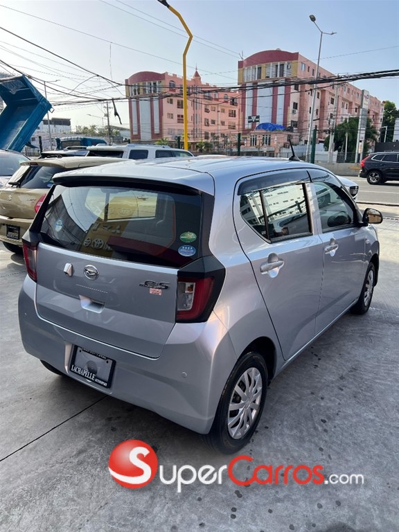 2021 Daihatsu Mira — foto 7 / 11