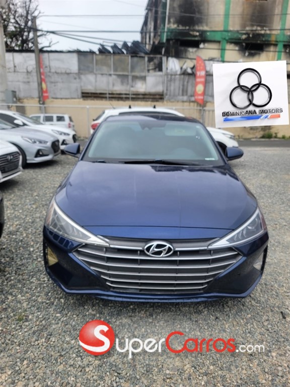 2020 Hyundai Elantra — foto 3 / 12