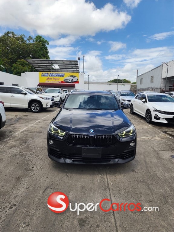 2020 BMW X 2 sDrive 20i M Sport — foto 2 / 9