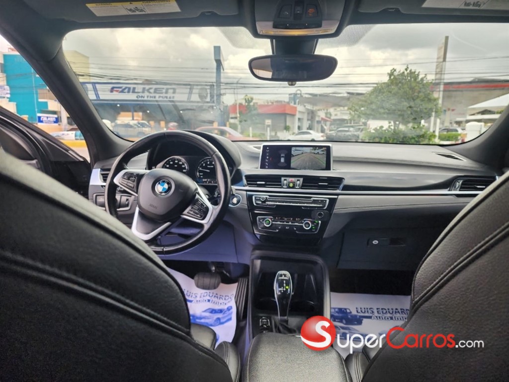 2020 BMW X 2 sDrive 20i M Sport — foto 9 / 9
