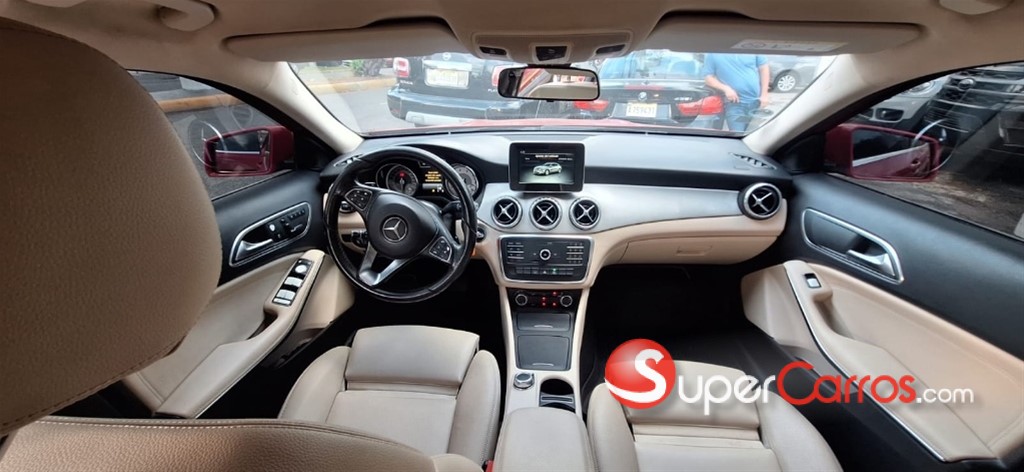 2016 Mercedes-Benz Clase GLA 180 — foto 5 / 10
