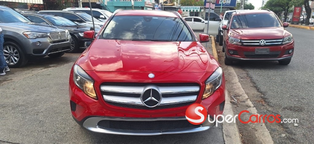 2016 Mercedes-Benz Clase GLA 180 — foto 6 / 10