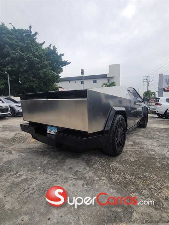 2024 Tesla CyberTruck — foto 5 / 9