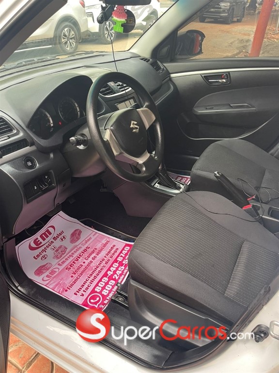 2016 Suzuki Swift — foto 8 / 12