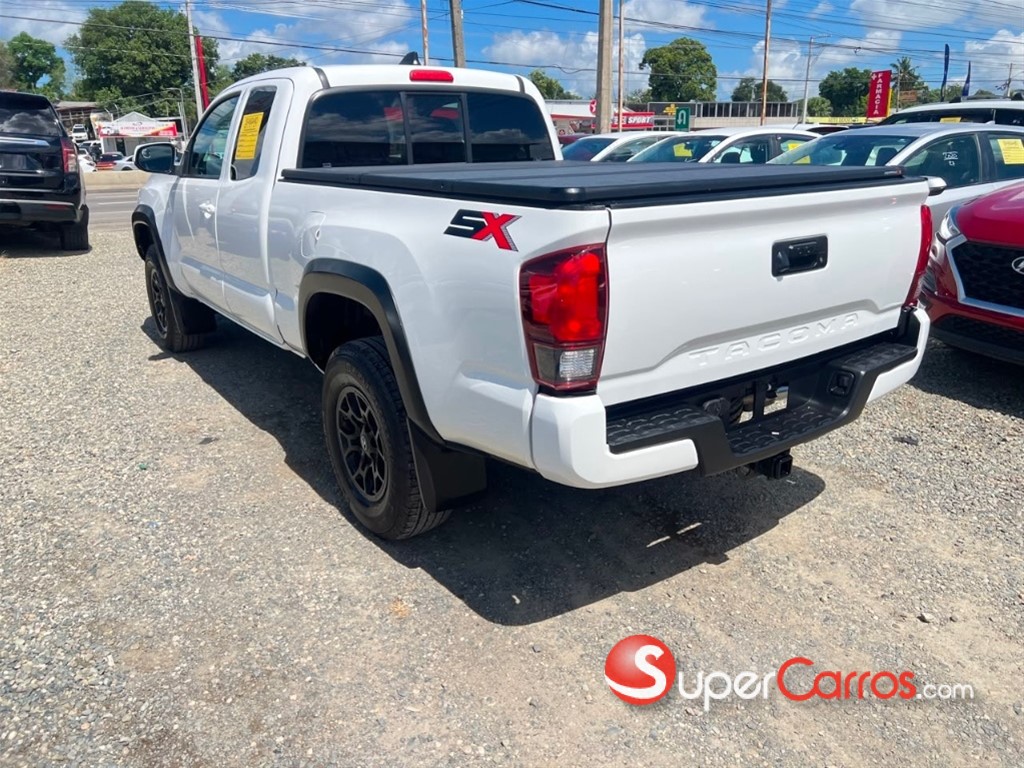 2020 Toyota Tacoma SR — foto 5 / 9