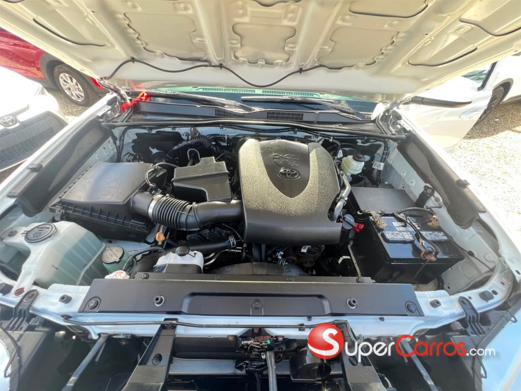 2020 Toyota Tacoma SR — foto 9 / 9