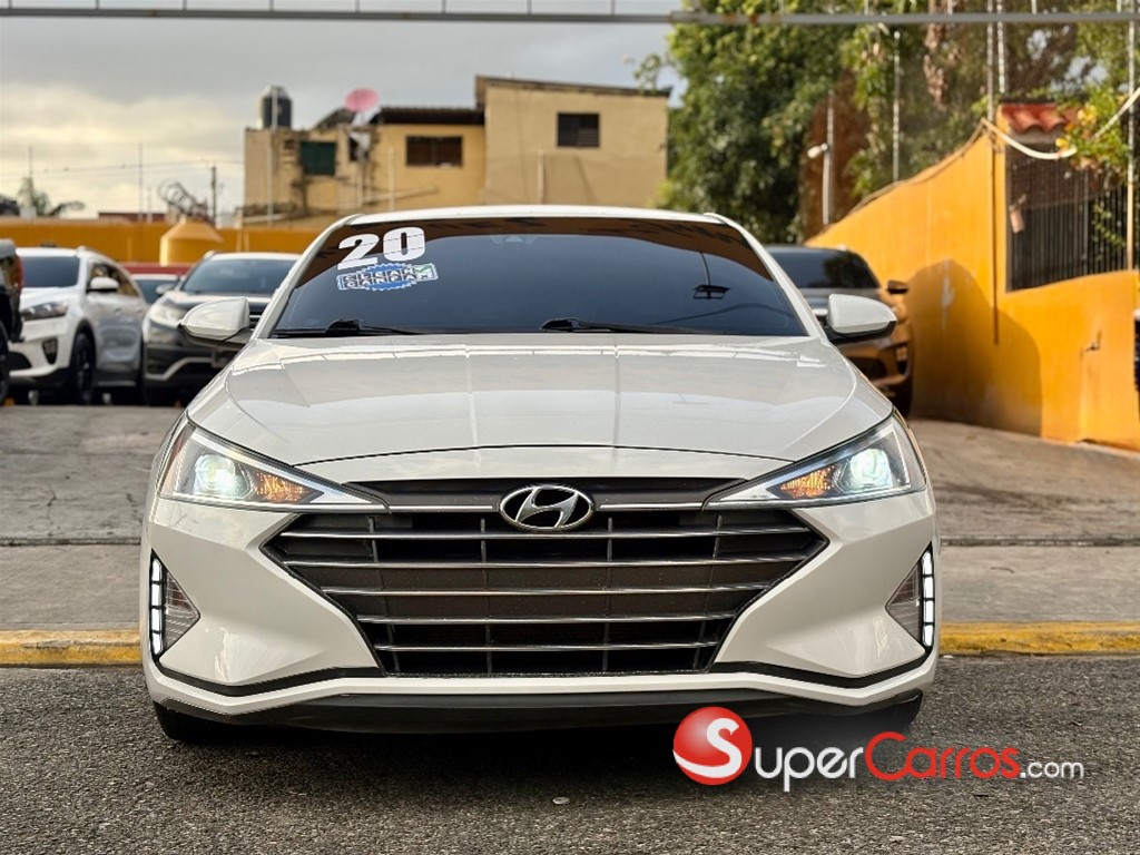 2020 Hyundai Elantra SEL — foto 2 / 9