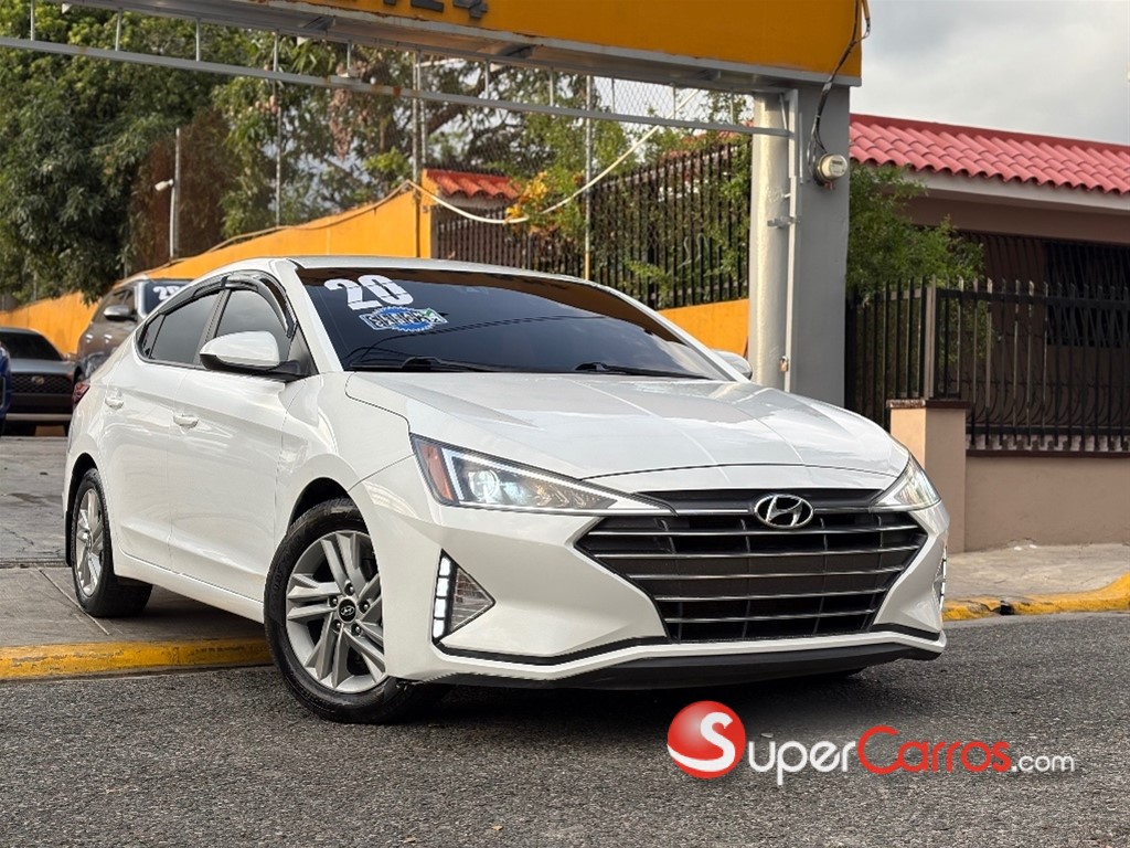 2020 Hyundai Elantra SEL — foto 3 / 9