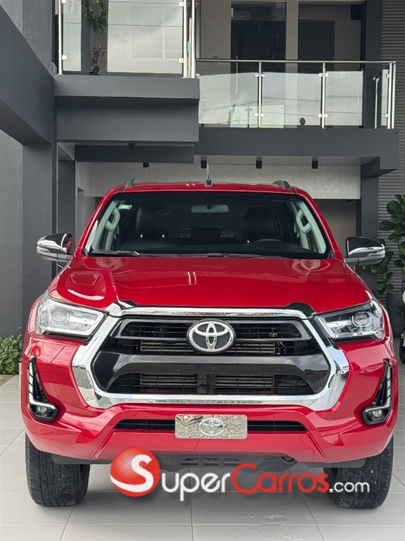 2025 Toyota Hilux 2.4 — foto 2 / 10