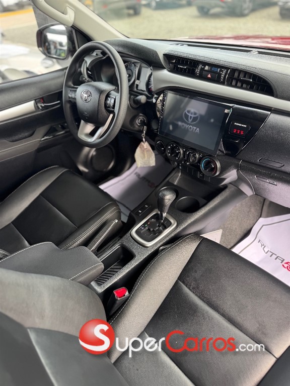 2025 Toyota Hilux 2.4 — foto 5 / 10