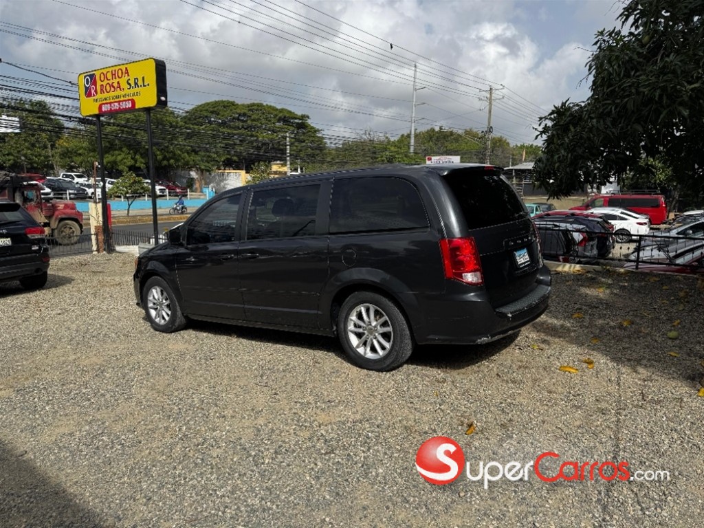 2014 Dodge Grand Caravan SXT — foto 5 / 11