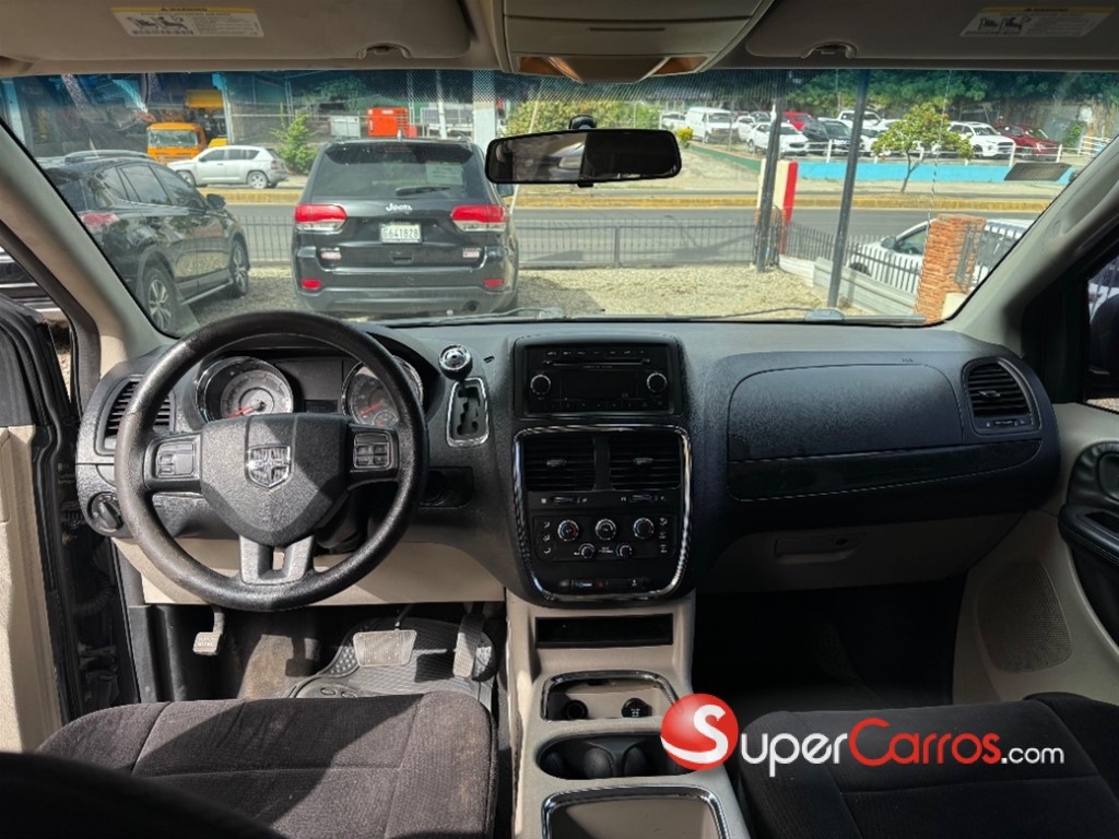 2014 Dodge Grand Caravan SXT — foto 6 / 11