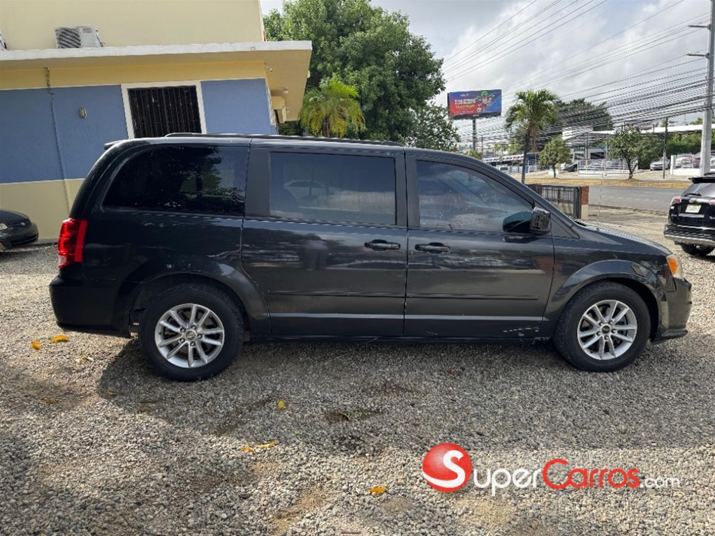 2014 Dodge Grand Caravan SXT — foto 11 / 11