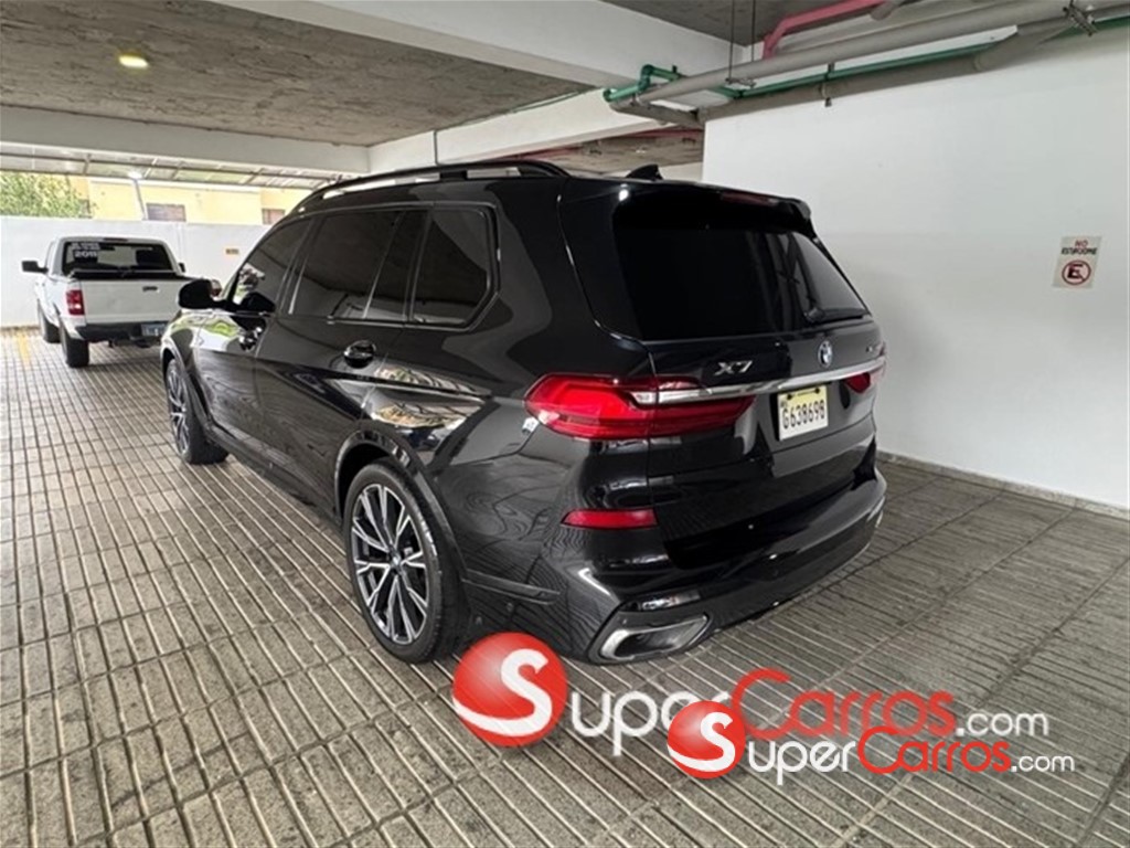 2020 BMW X 7 xDrive 40i Mpackage — foto 4 / 10