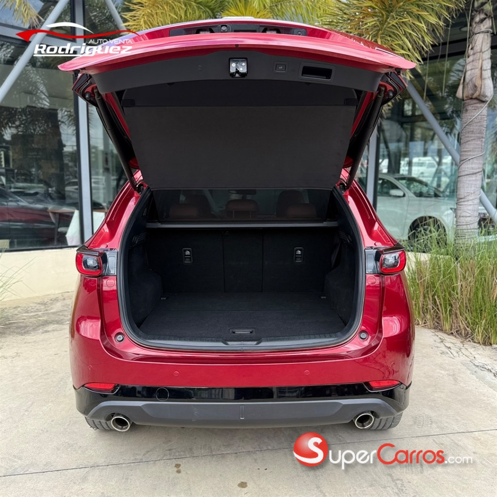 2025 Mazda CX-5 GT — foto 7 / 8