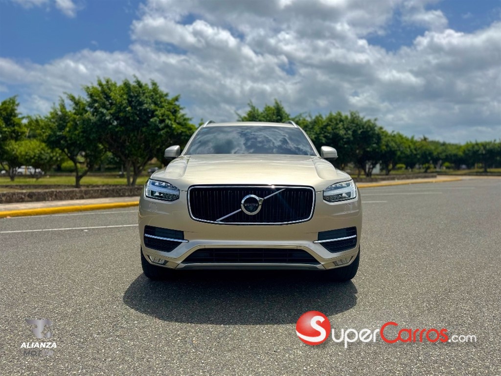 2018 Volvo XC90 Momentum T6 — foto 2 / 12