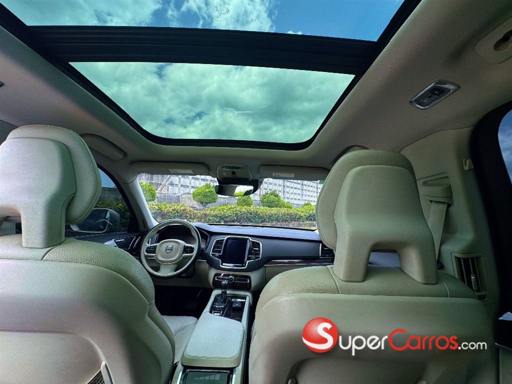 2018 Volvo XC90 Momentum T6 — foto 11 / 12