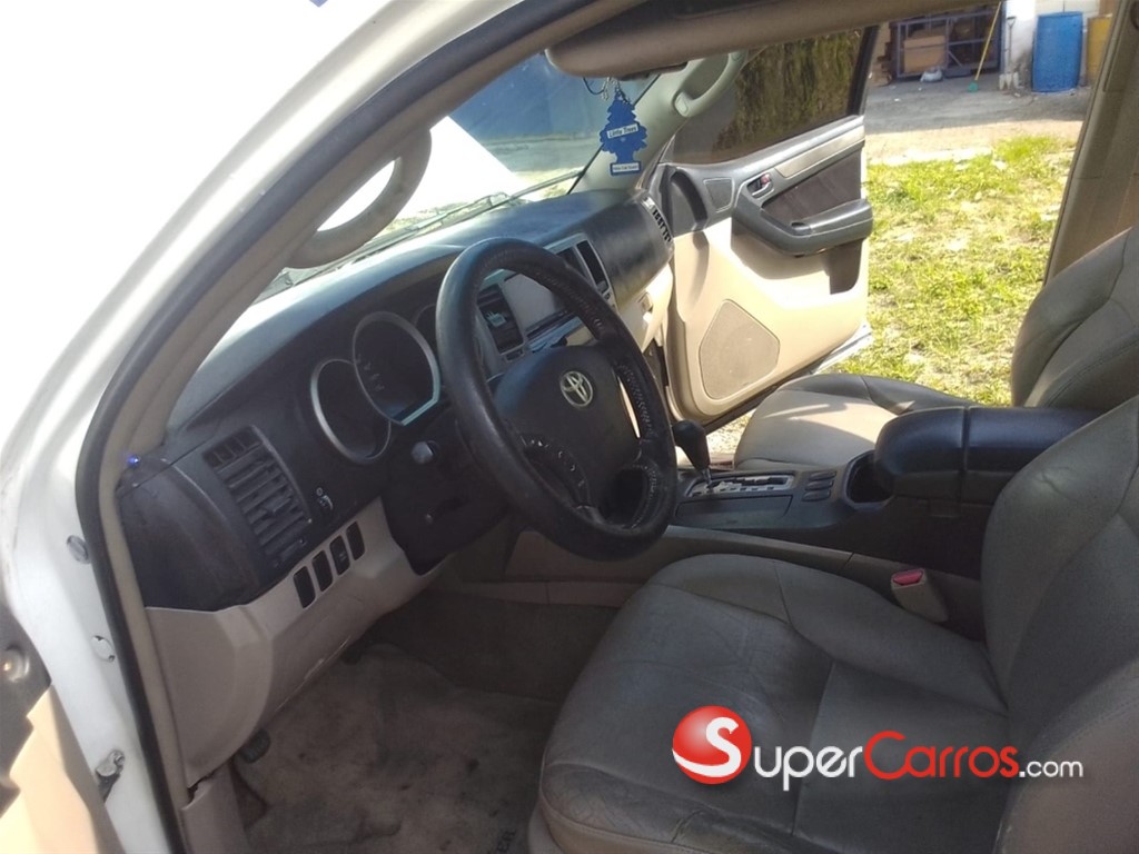 2007 Toyota 4 Runner SR5 Adventure — foto 5 / 10