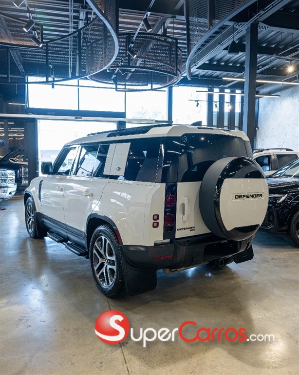 2022 Land Rover Defender 110 — foto 4 / 10