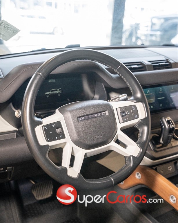 2022 Land Rover Defender 110 — foto 6 / 10