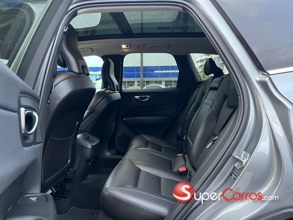 2019 Volvo XC60 — foto 7 / 10