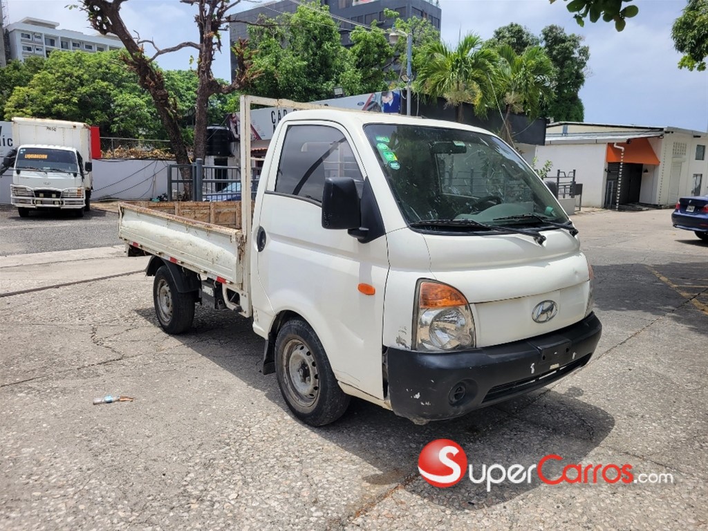 2010 Hyundai H-100 Camion — foto 3 / 9