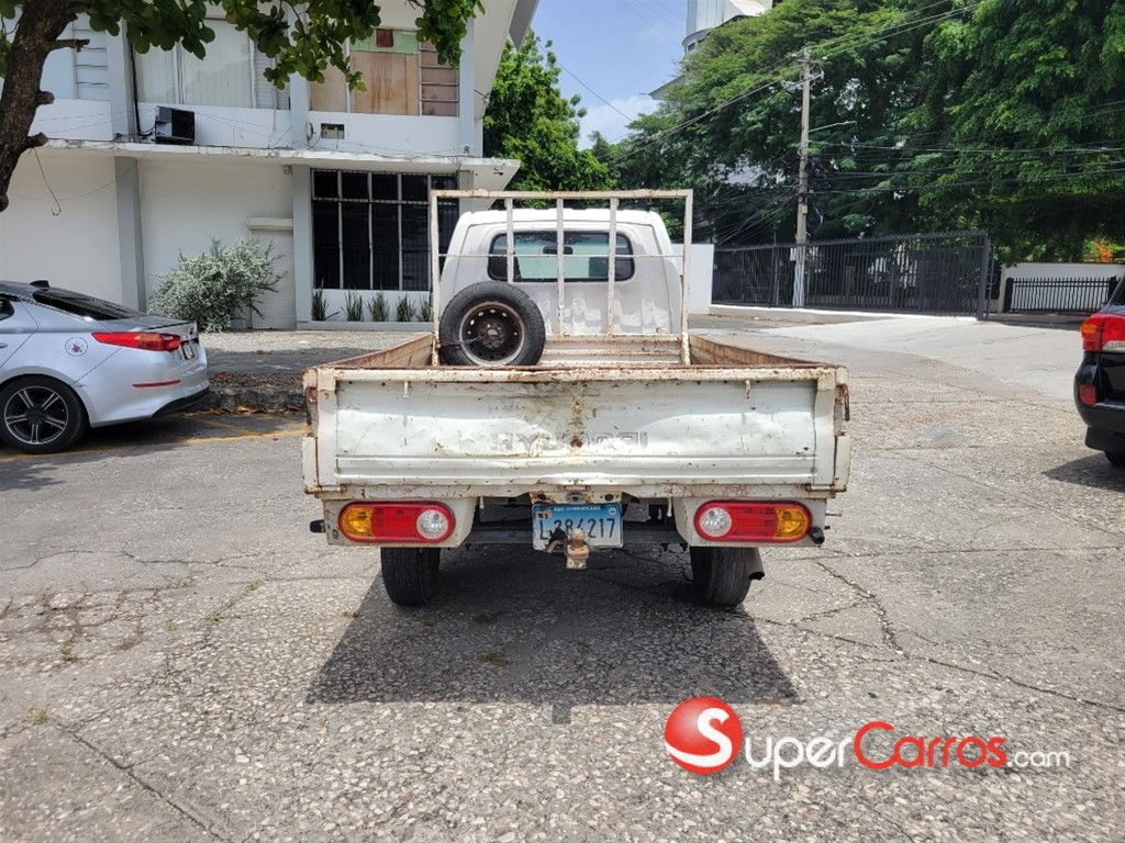 2010 Hyundai H-100 Camion — foto 4 / 9